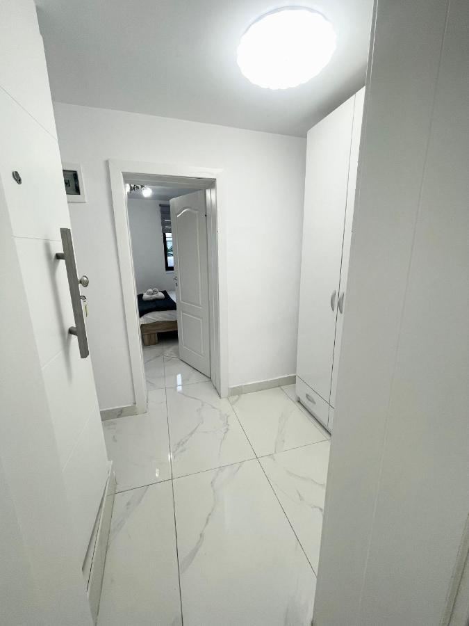 Apollo 1 Apartment Bucarest Exterior foto